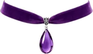 Gothic Teardrop Pendent Velvet Choker