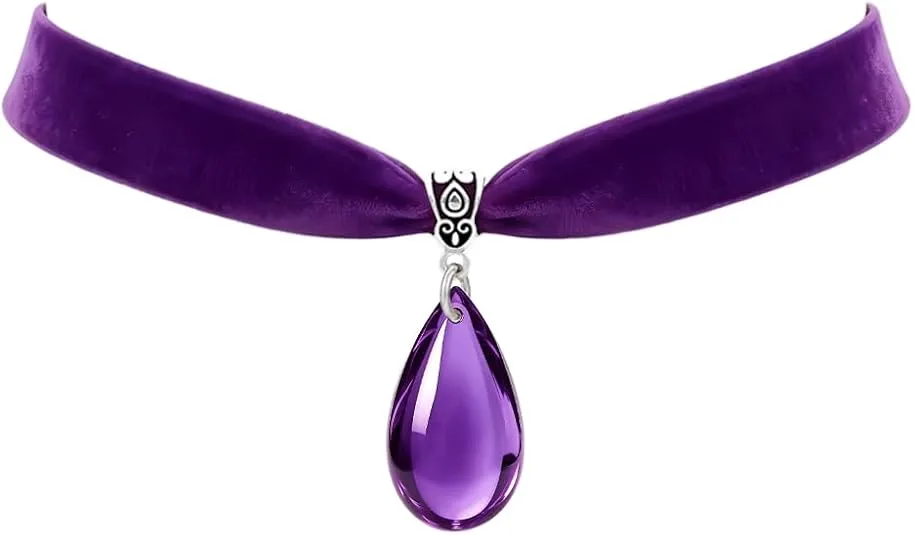 Gothic Teardrop Pendent Velvet Choker