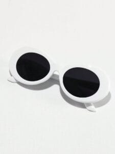 White retro round glasses