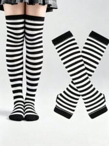1 Pair Parisian Stripes & 1 Pair Fingerless Gloves