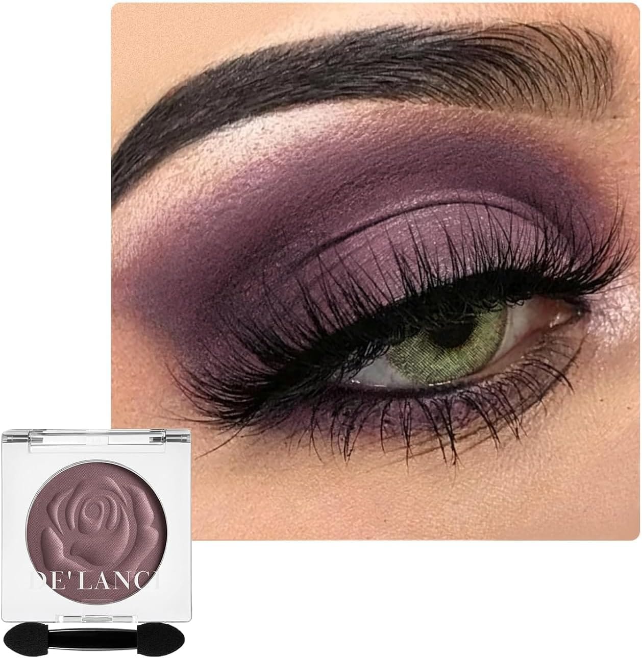 Plum eyeshadow